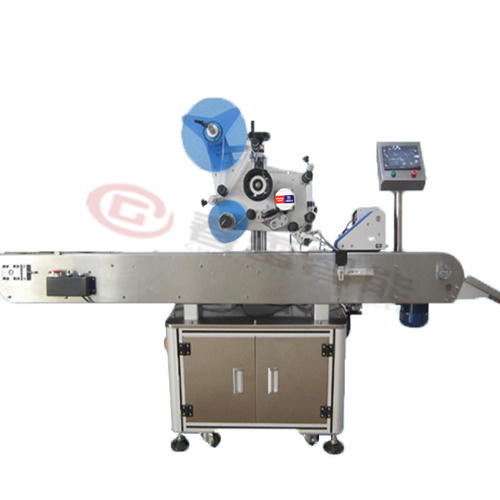 Automatic horizontal labeling machine for electronic cigarette filter